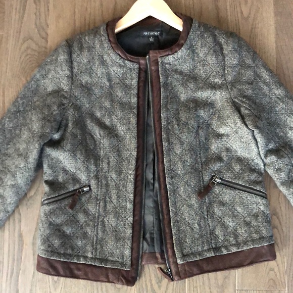 Jacket - Picture 1 of 3